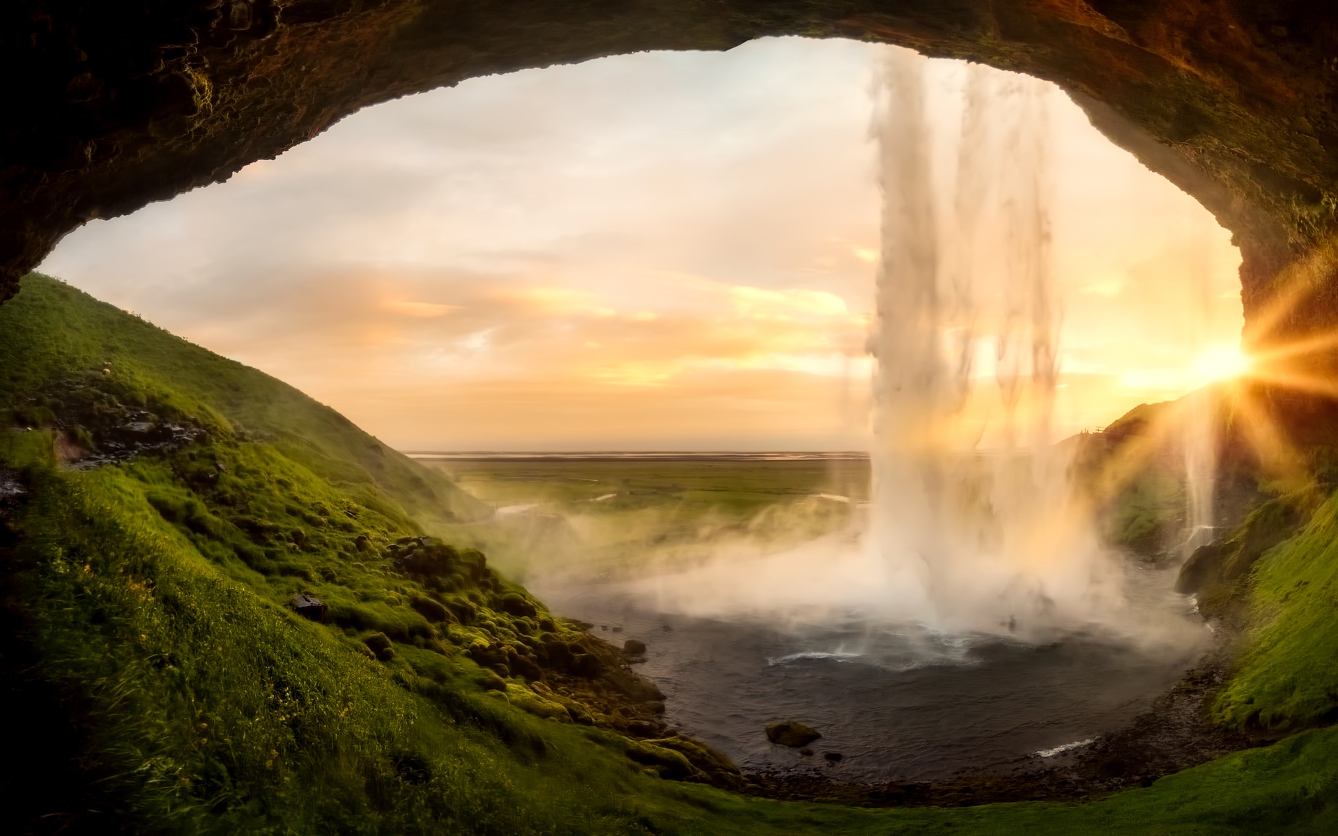 Die 10 berühmtesten Wasserfälle in Island
